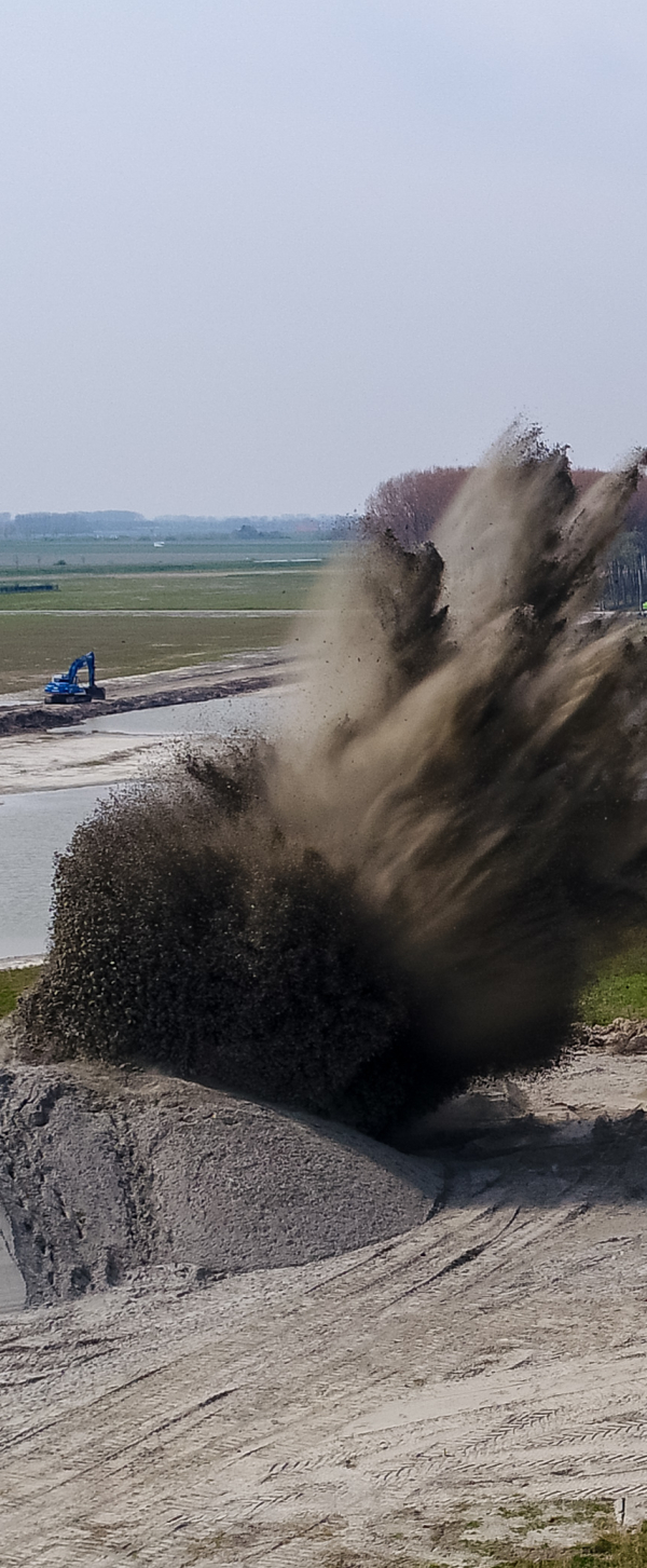 20190416 Breskens EODD bom explosie 002-015.jpg